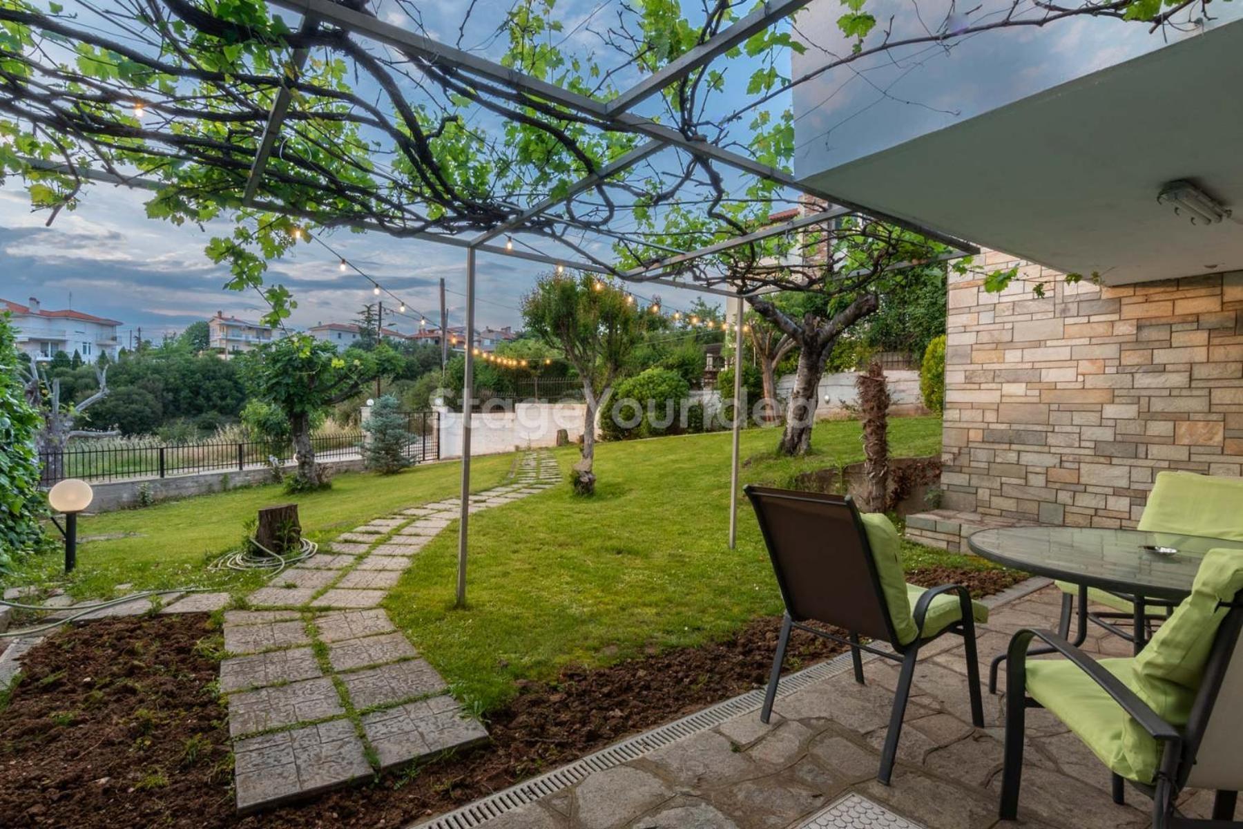 Traditional Villa Appartment With Garden, Also For Gatherings ,15 Minutes From Thessaloniki Airport Exterior photo